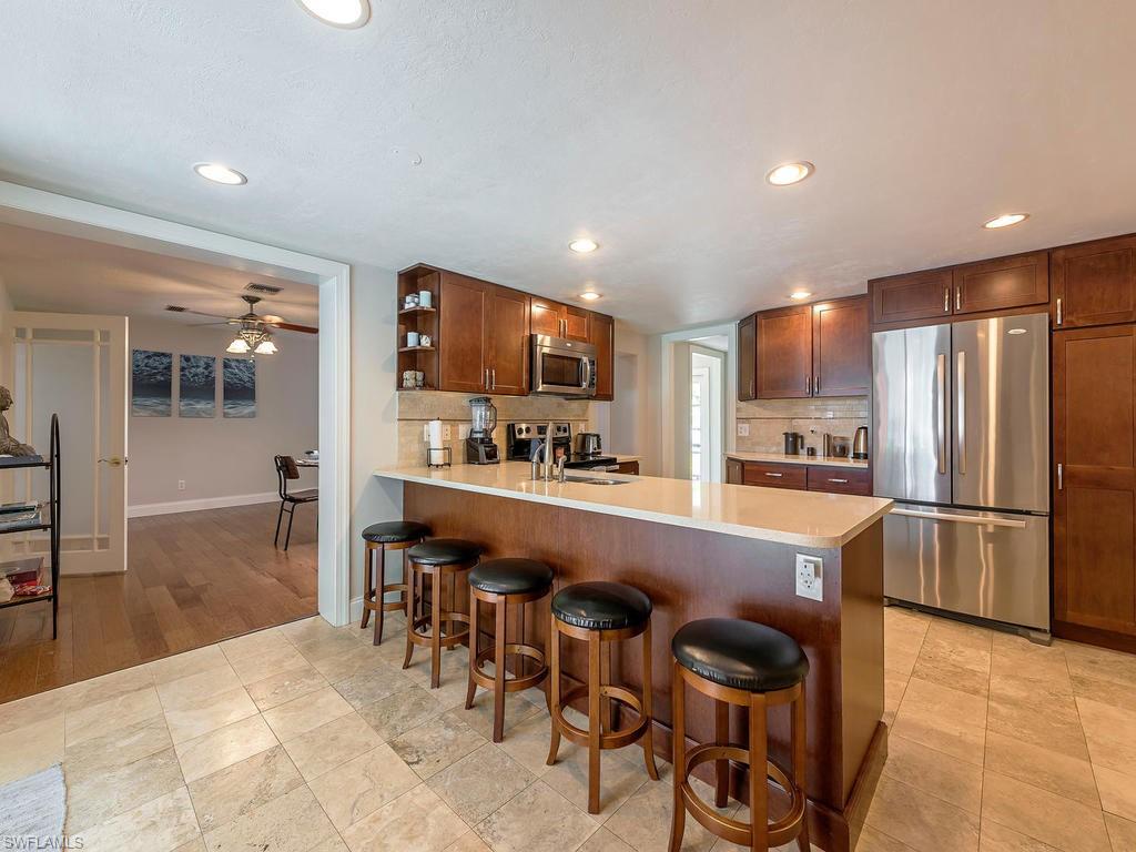 LAKE PARK - Residential