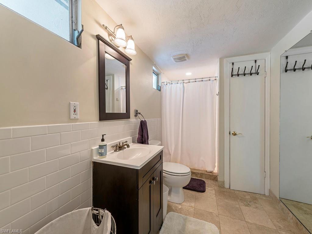 LAKE PARK - Residential