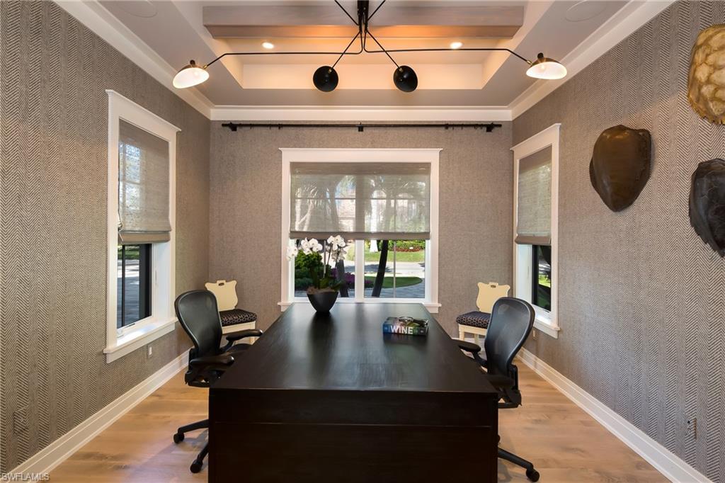 MOORINGS - Residential