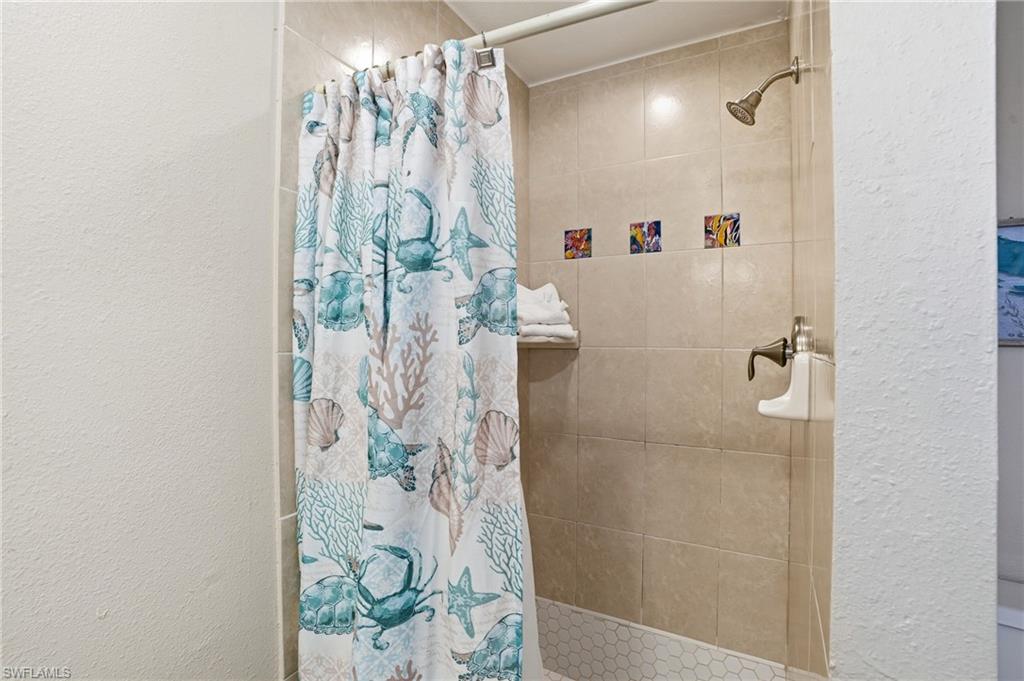 MCPHIE PARK - Residential