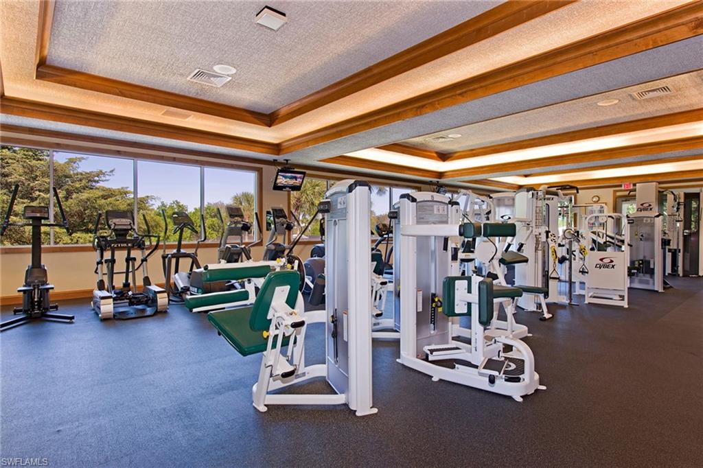 HIDEAWAY BEACH - Land