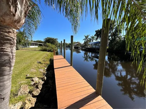 1712 Club House Rd, North Fort Myers, FL 33917 - MLS#: 225004437
