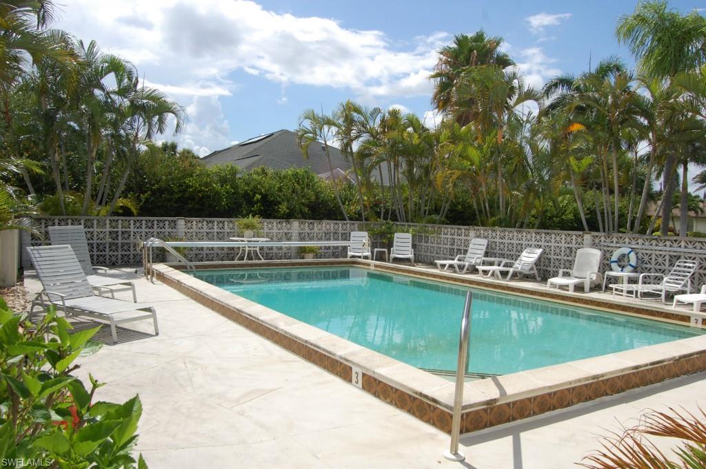 BAYSHORE CONDO - Residential