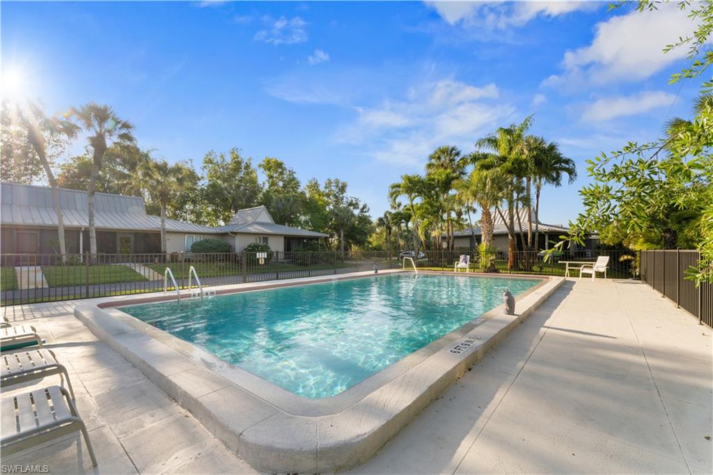 HENDERSON CREEK VILLAGE - Residential
