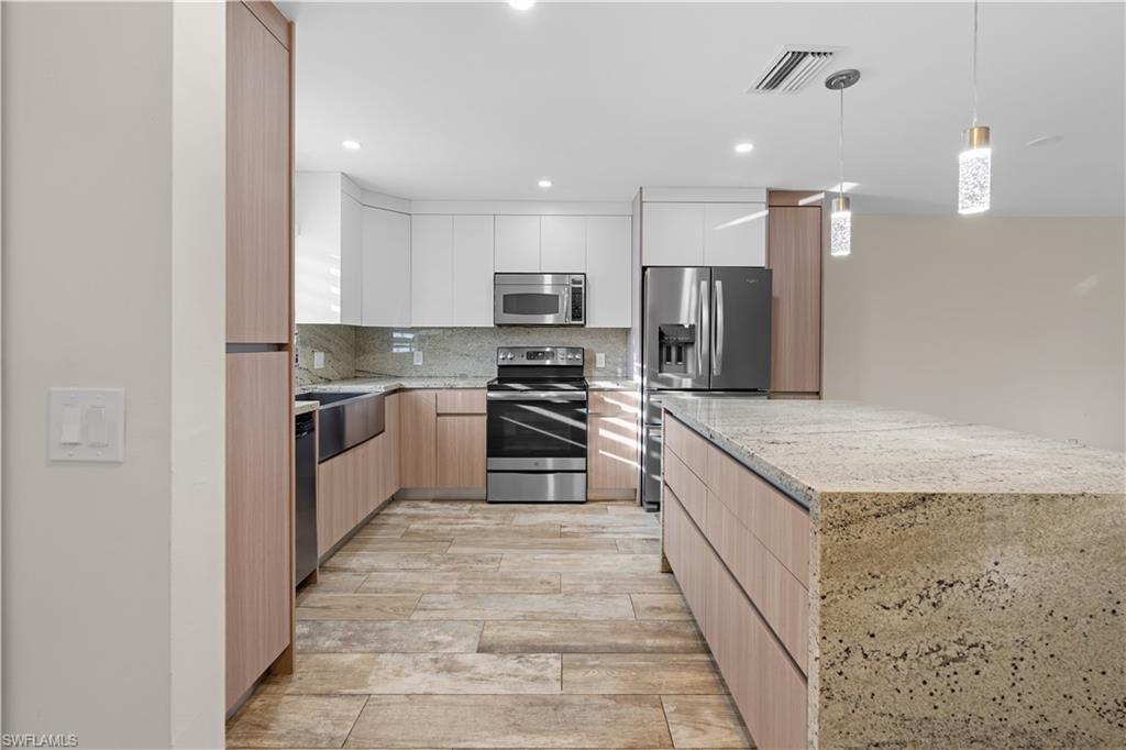 HENDERSON CREEK VILLAGE - Residential