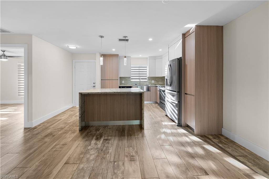 HENDERSON CREEK VILLAGE - Residential