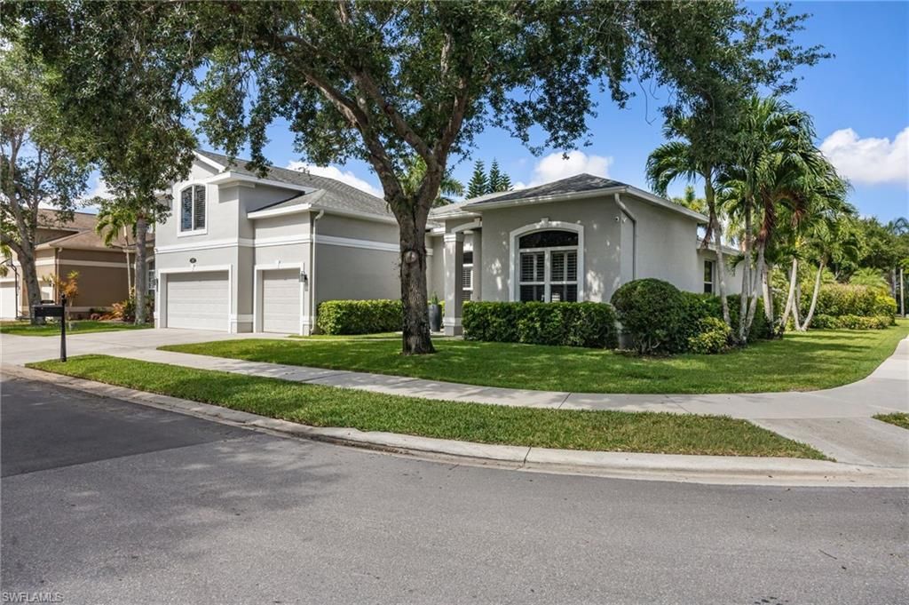 Photo of 382 Burnt Pine DR, NAPLES, FL 34119 (MLS # 226019313)