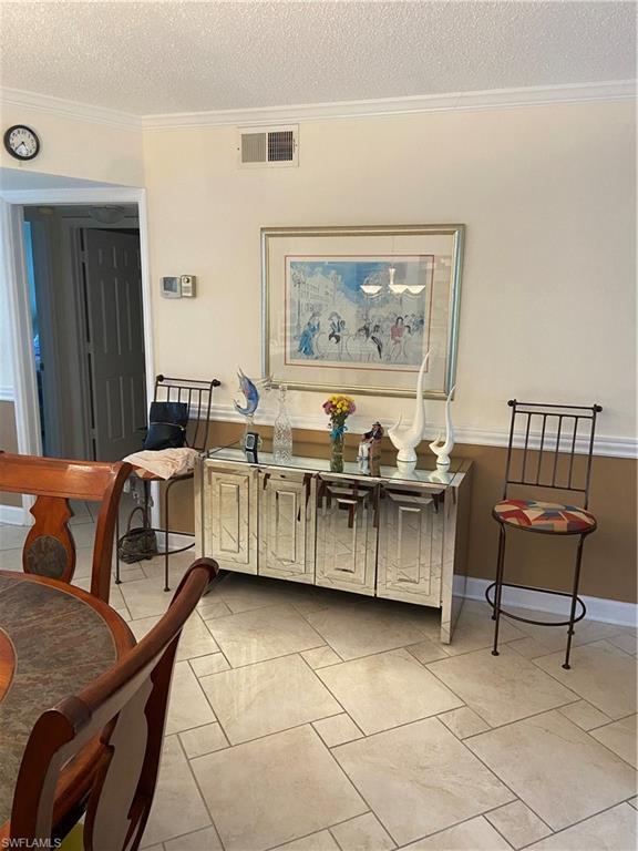 NAPLES SANDPIPER BAY CLUB - Residential