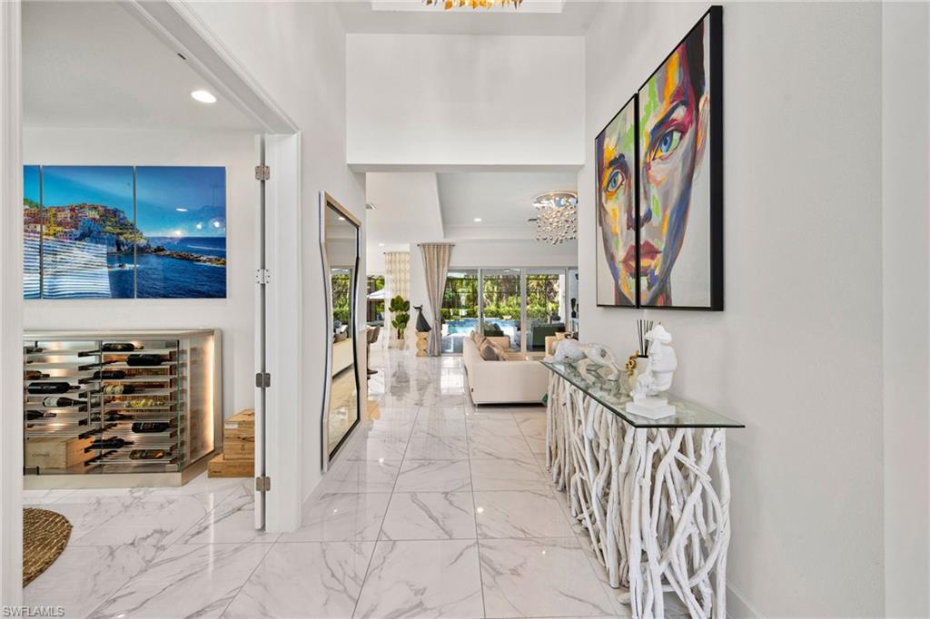 VALENCIA TRAILS - Residential