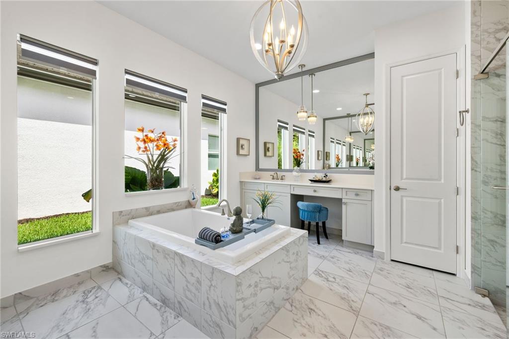 VALENCIA TRAILS - Residential