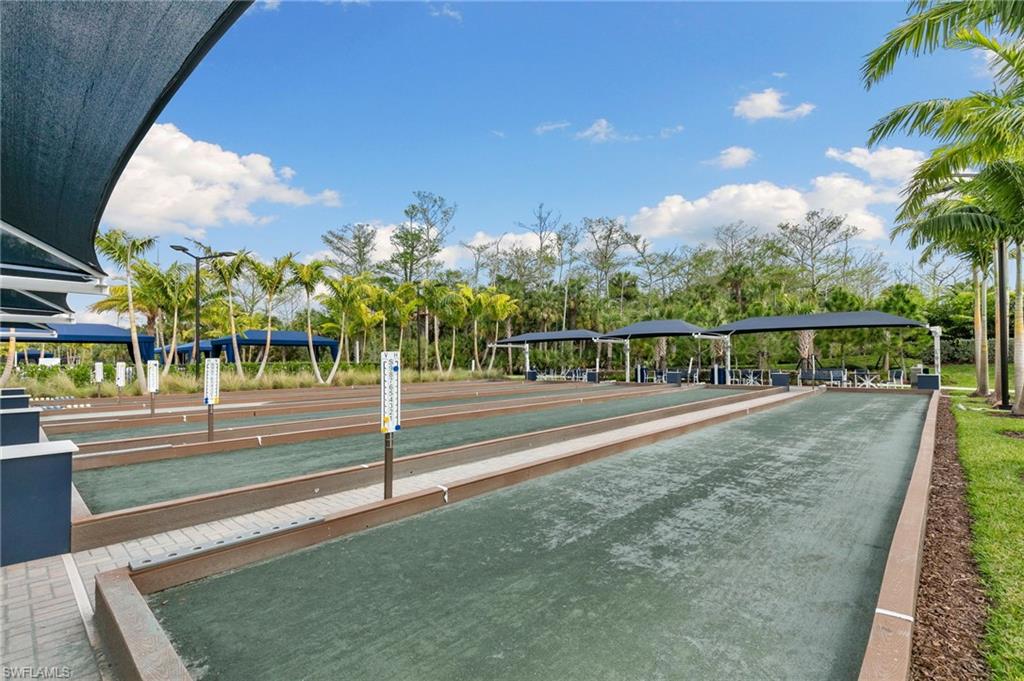 VALENCIA TRAILS - Residential