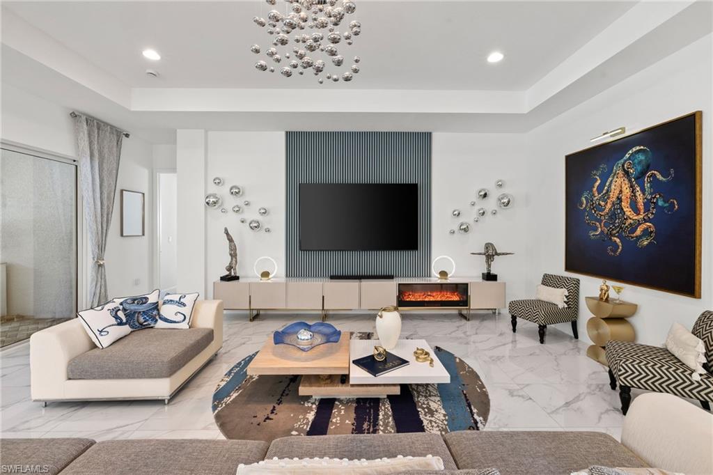 VALENCIA TRAILS - Residential