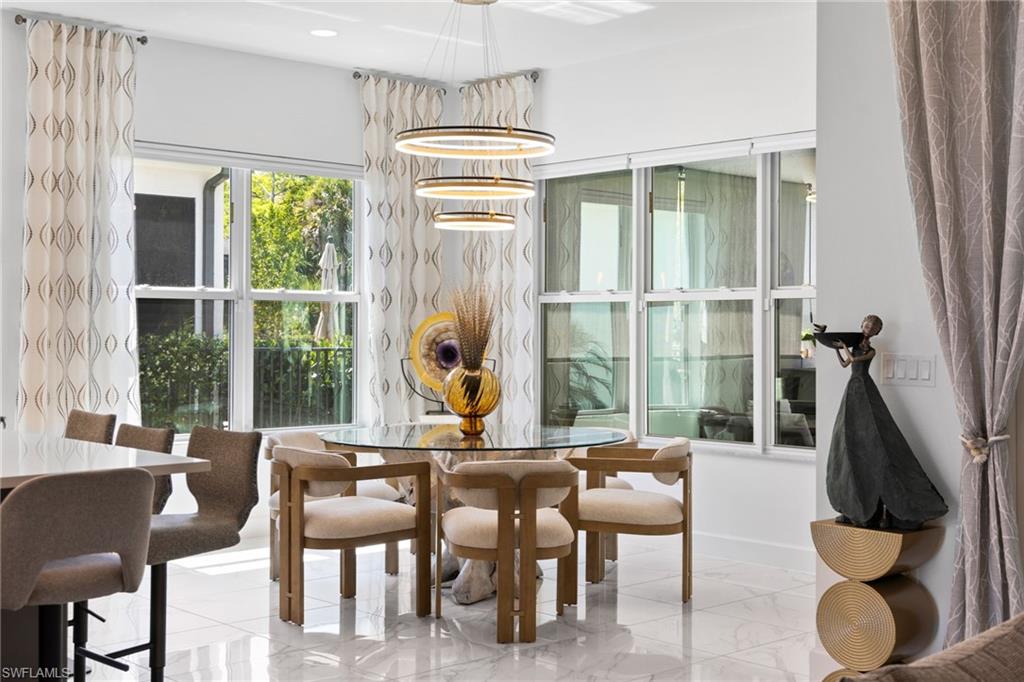 VALENCIA TRAILS - Residential