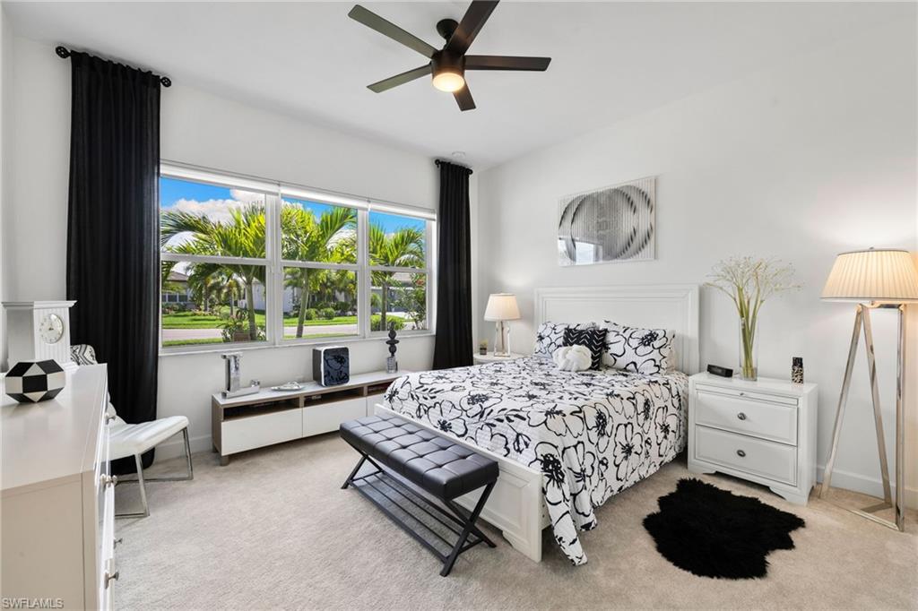 VALENCIA TRAILS - Residential