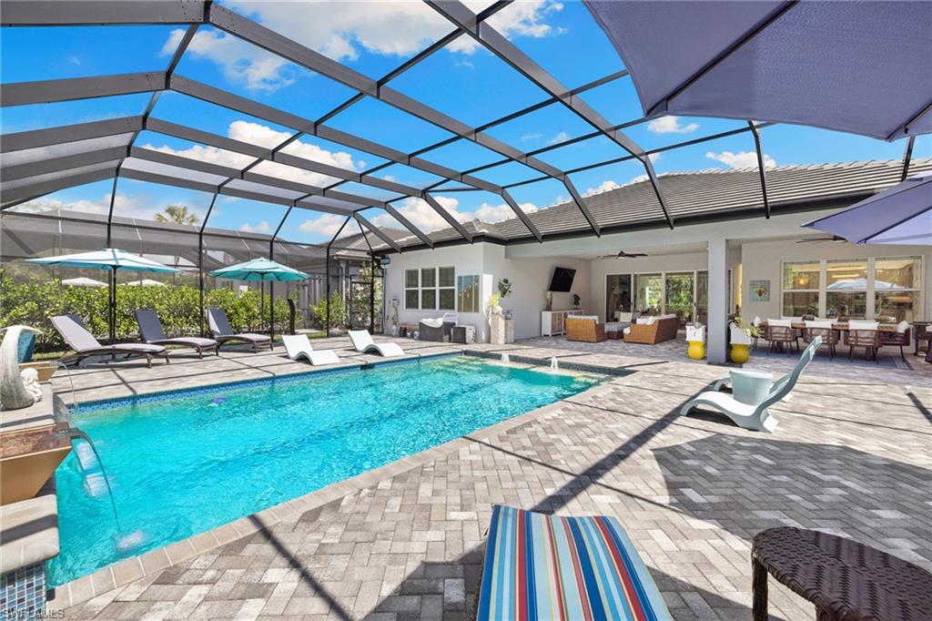 VALENCIA TRAILS - Residential