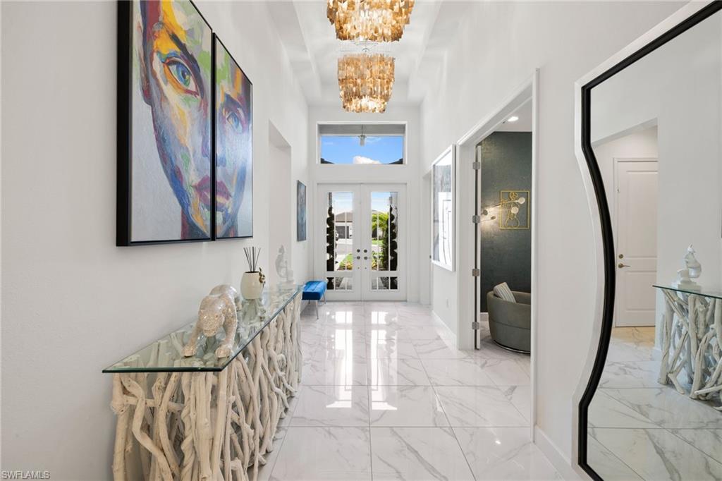 VALENCIA TRAILS - Residential