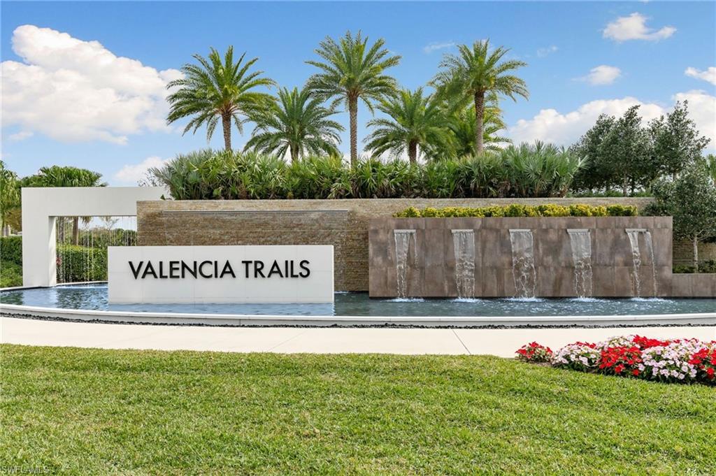 VALENCIA TRAILS - Residential