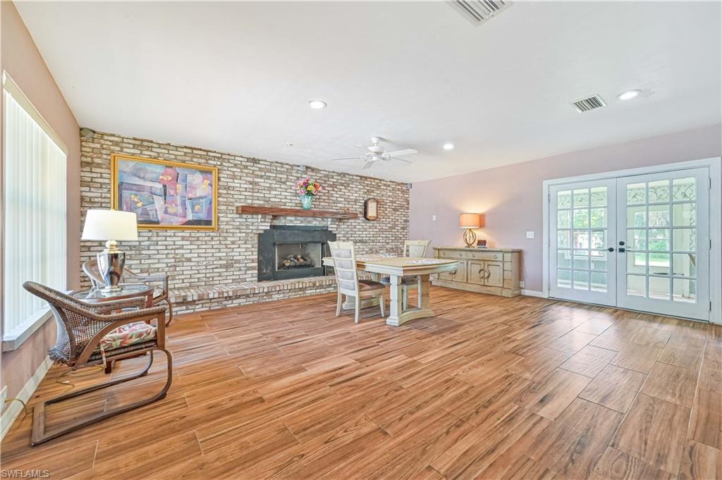 NORTH FORT MYERS PARK - Residential