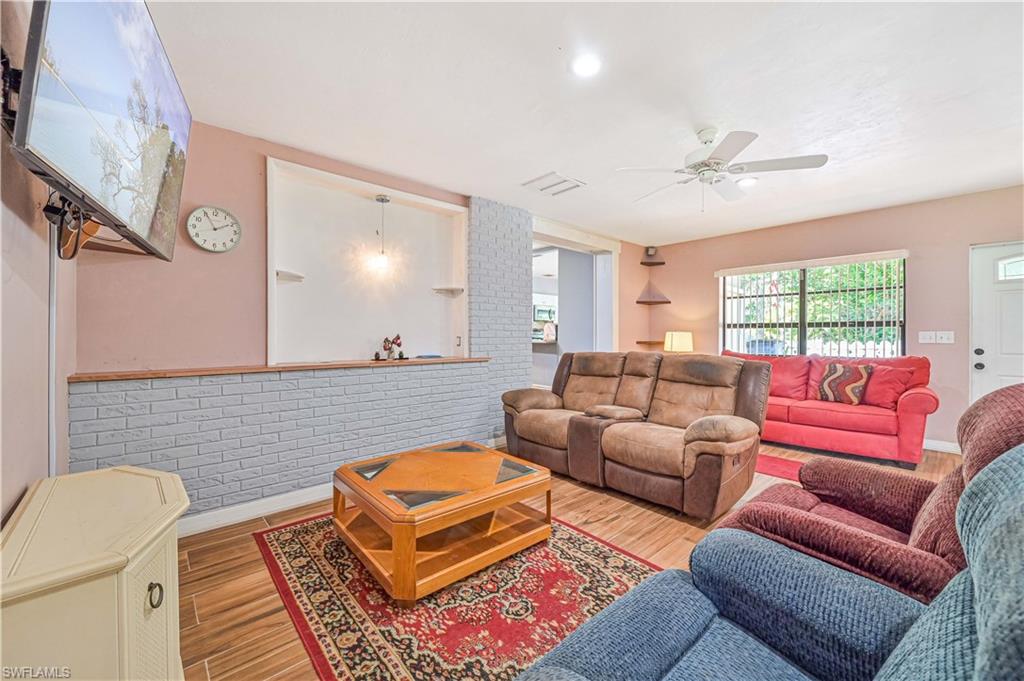 NORTH FORT MYERS PARK - Residential