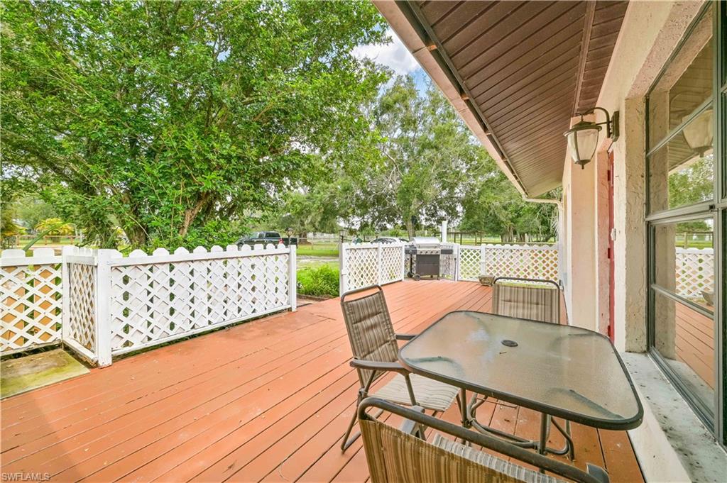 NORTH FORT MYERS PARK - Residential