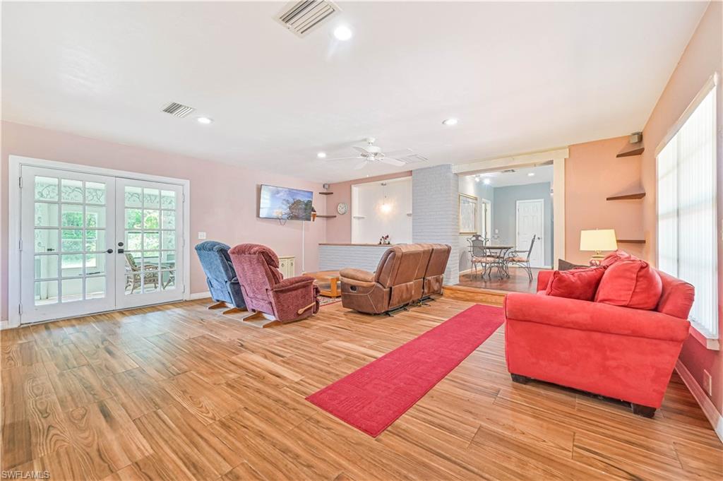 NORTH FORT MYERS PARK - Residential