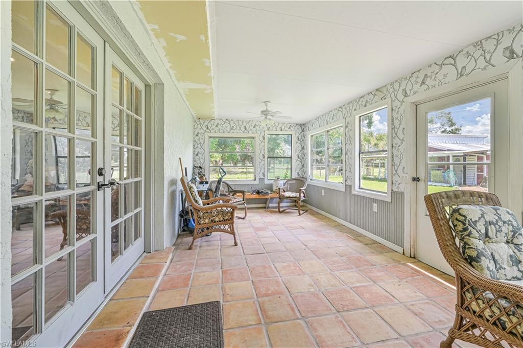 NORTH FORT MYERS PARK - Residential