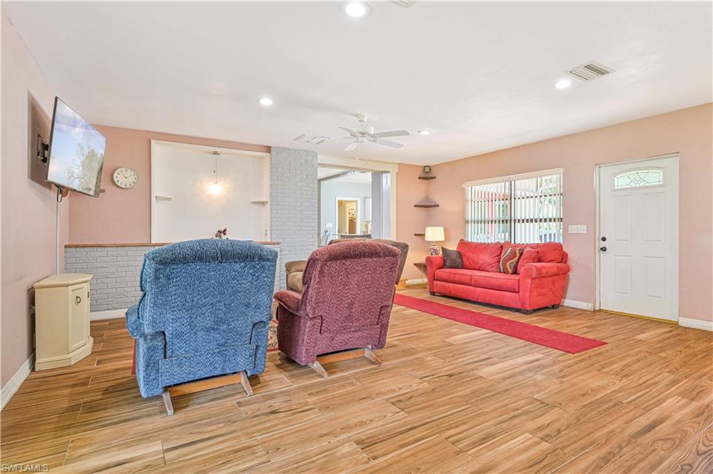 NORTH FORT MYERS PARK - Residential