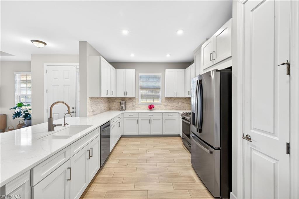 ESPLANADE BY THE ISLANDS - Residential