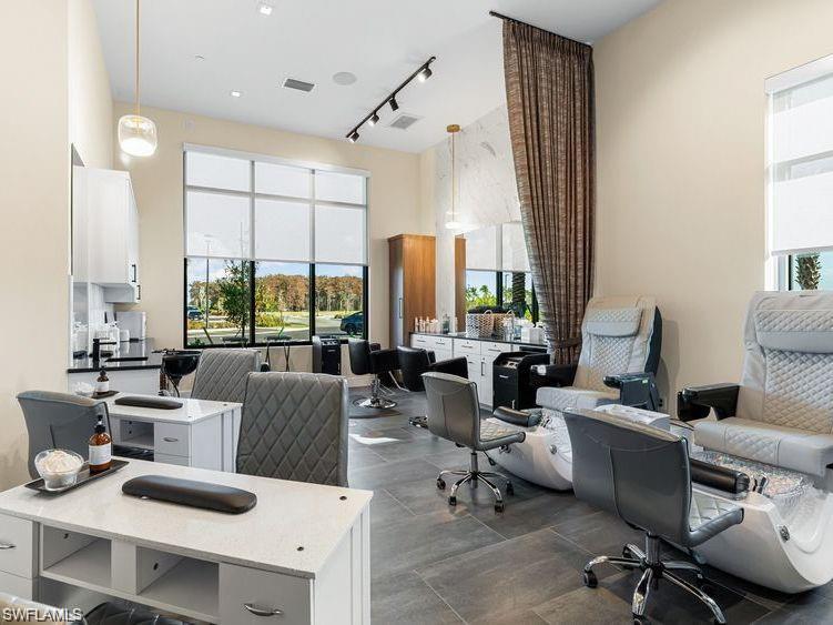 ESPLANADE BY THE ISLANDS - Residential