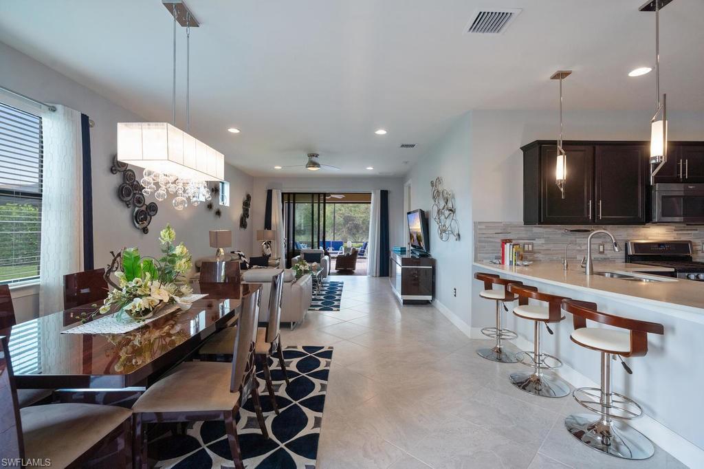 WINDING CYPRESS - Residential