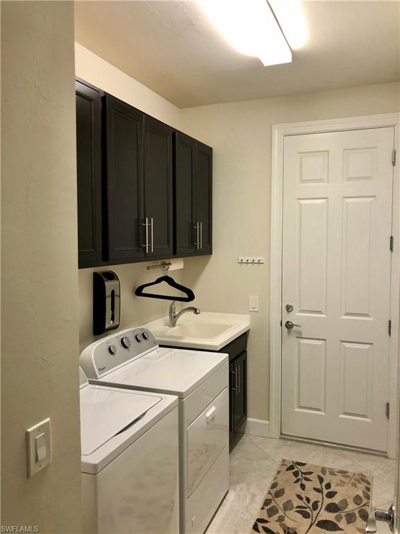 WINDING CYPRESS - Residential