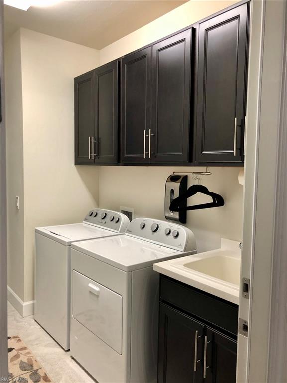 WINDING CYPRESS - Residential