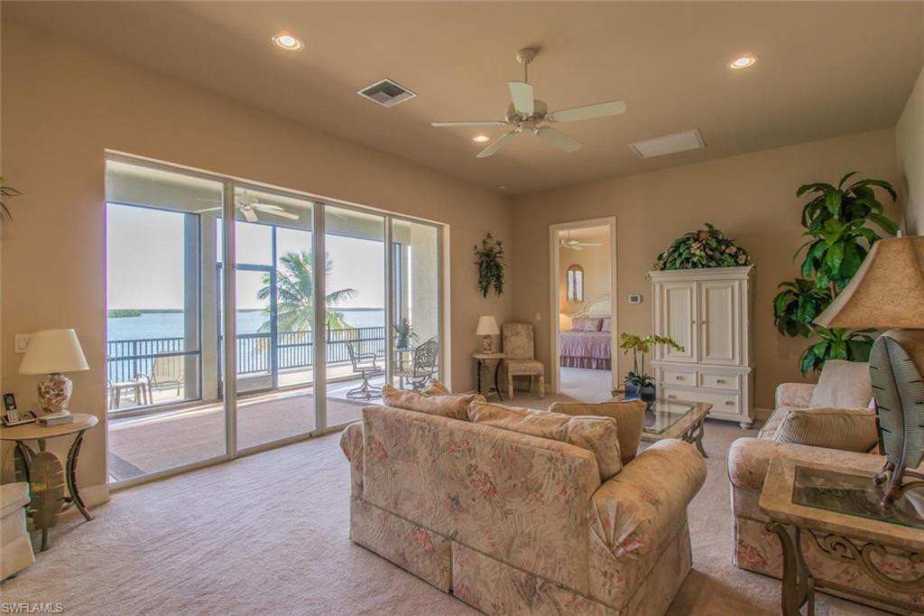 MARCO BEACH - Residential