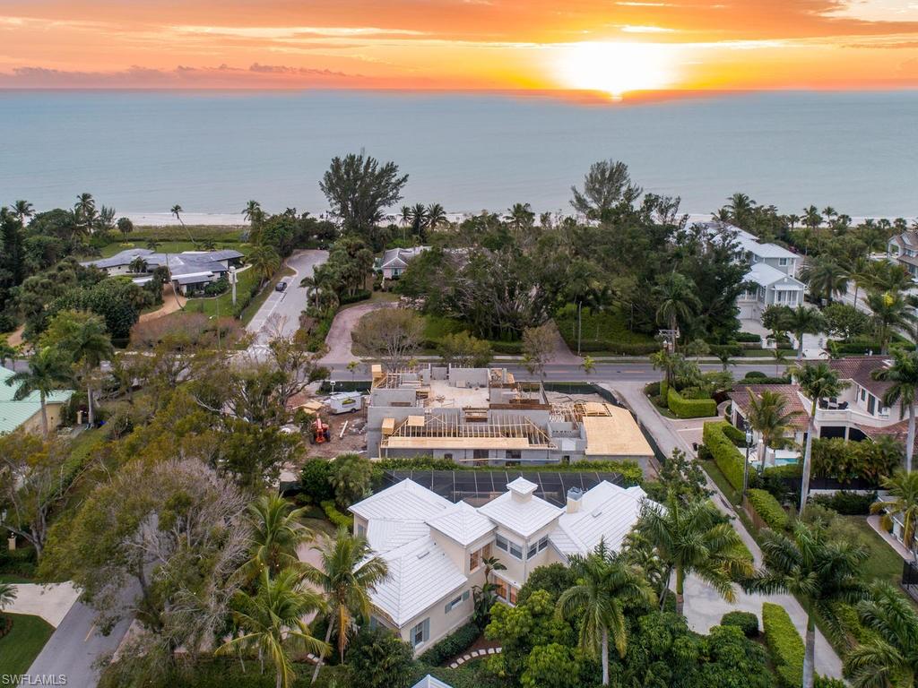 OLDE NAPLES - Residential