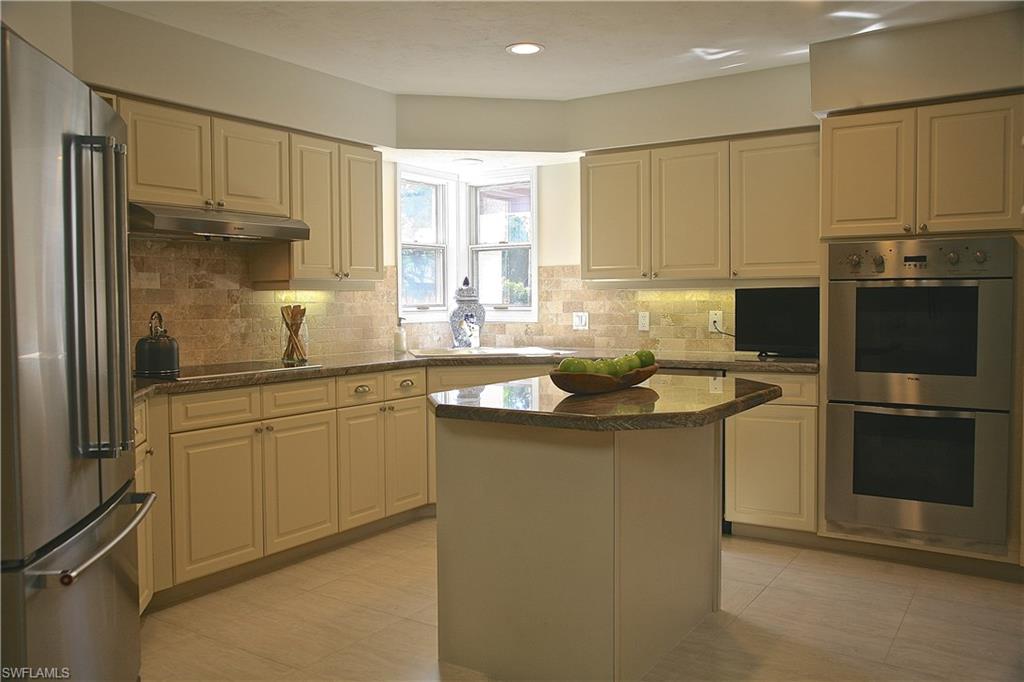 EAGLE CREEK - Residential