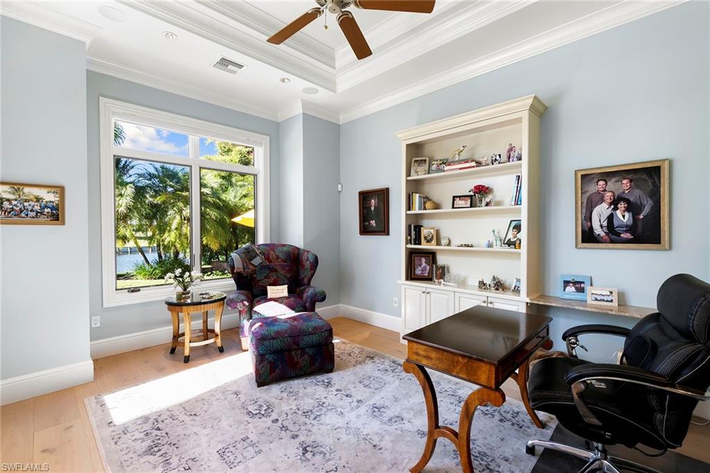 ESTATES AT BAY COLONY GOLF CLUB - Residential