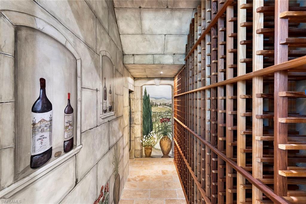 ESTATES AT BAY COLONY GOLF CLUB - Residential