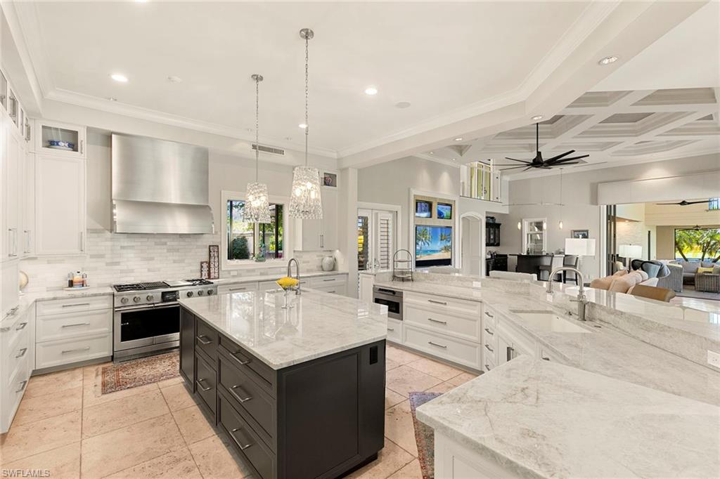 ESTATES AT BAY COLONY GOLF CLUB - Residential