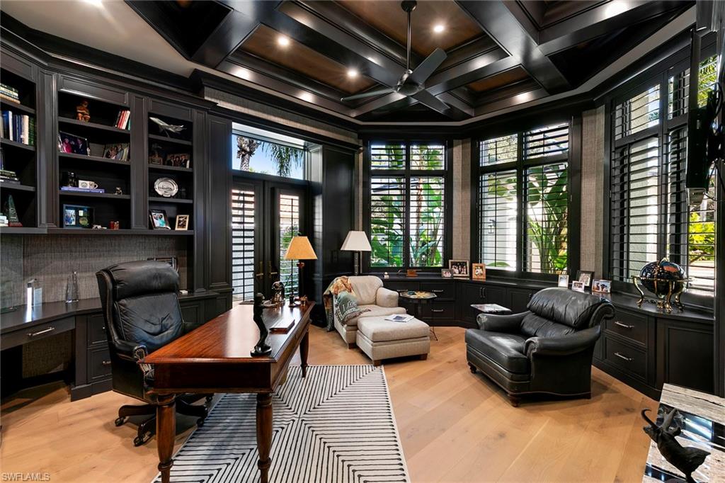 ESTATES AT BAY COLONY GOLF CLUB - Residential