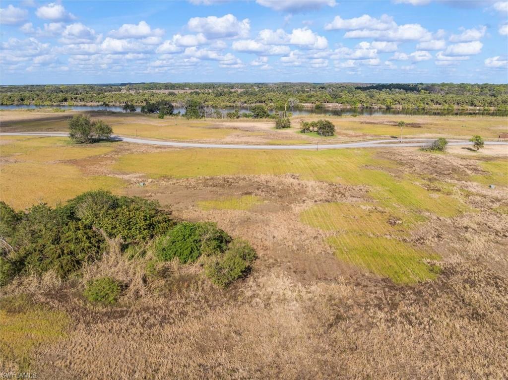 CALOOSA PRESERVE - Land