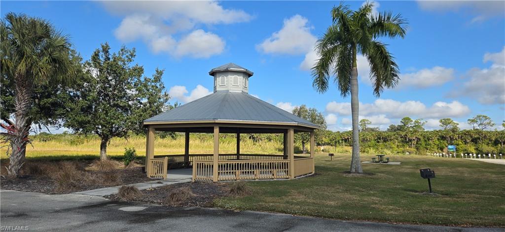 CALOOSA PRESERVE - Land