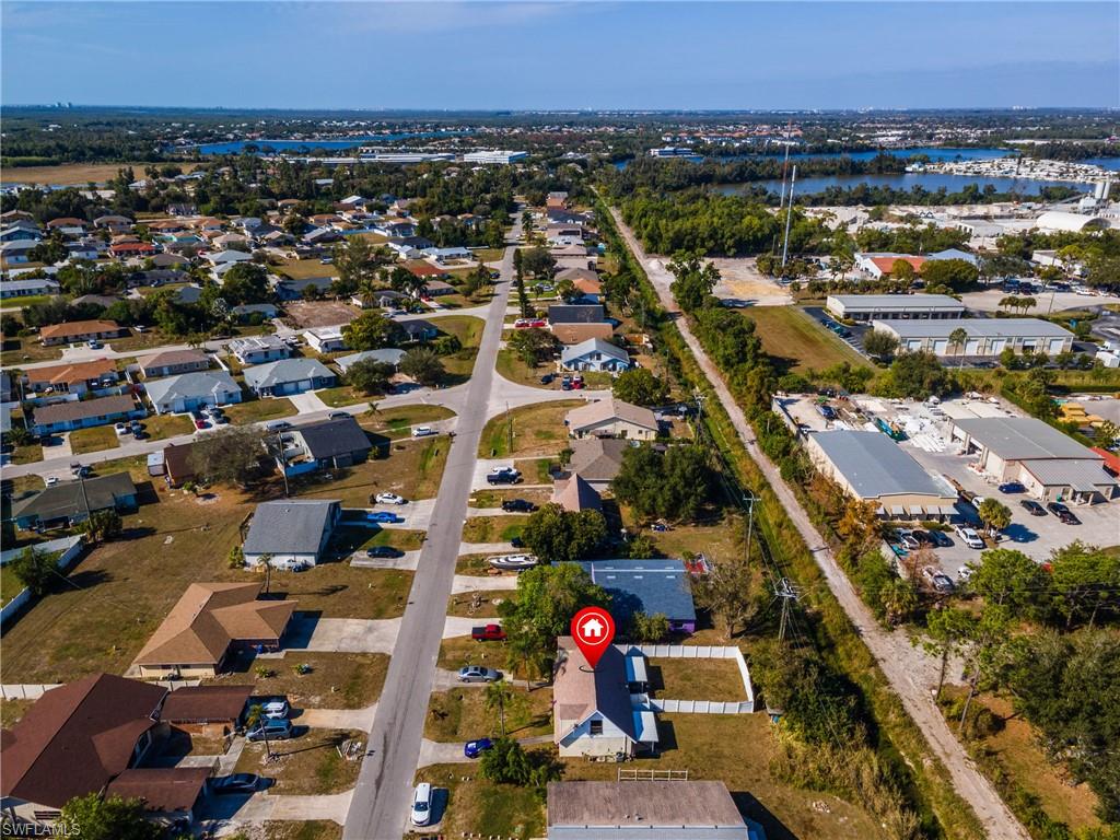 SAN CARLOS PARK - Residential