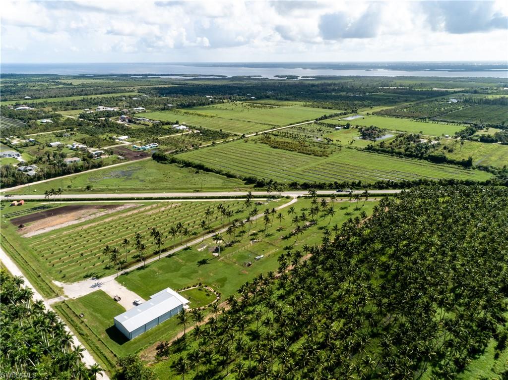 KREAMERS SUBD - Land