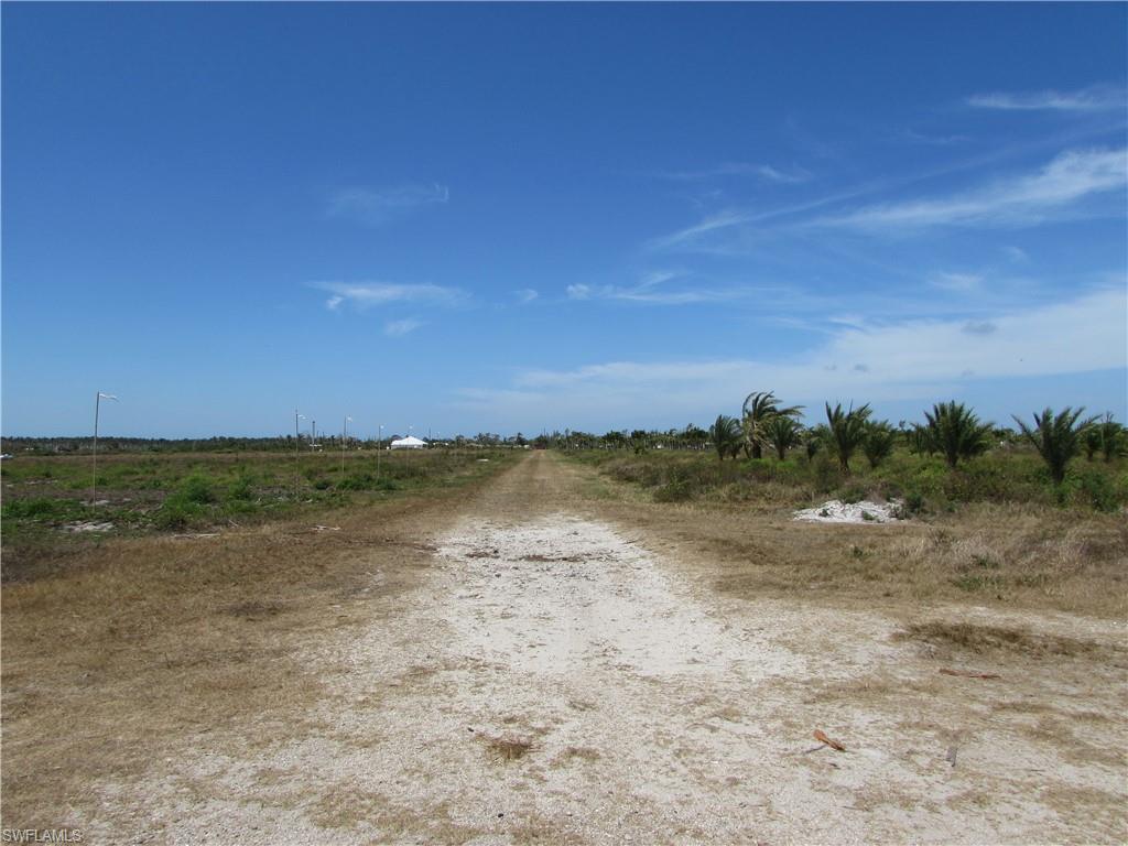 KREAMERS SUBD - Land