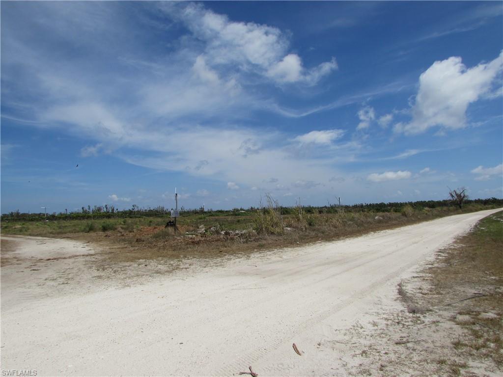 KREAMERS SUBD - Land