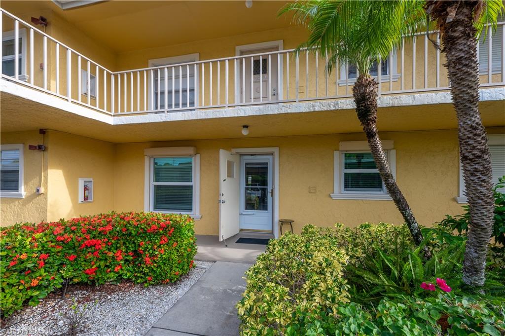 RIVIERA GOLF ESTATES - Residential