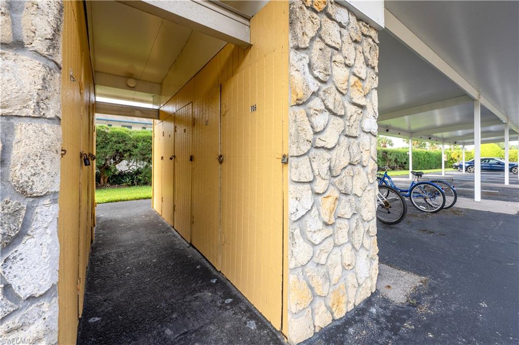 RIVIERA GOLF ESTATES - Residential