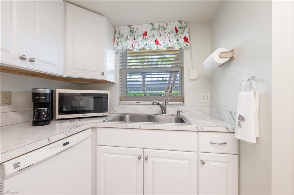 RIVIERA GOLF ESTATES - Residential