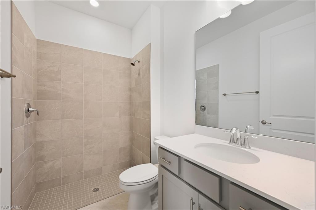 THE NATIONAL GOLF & COUNTRY CLUB AT AVE MARIA - Residential