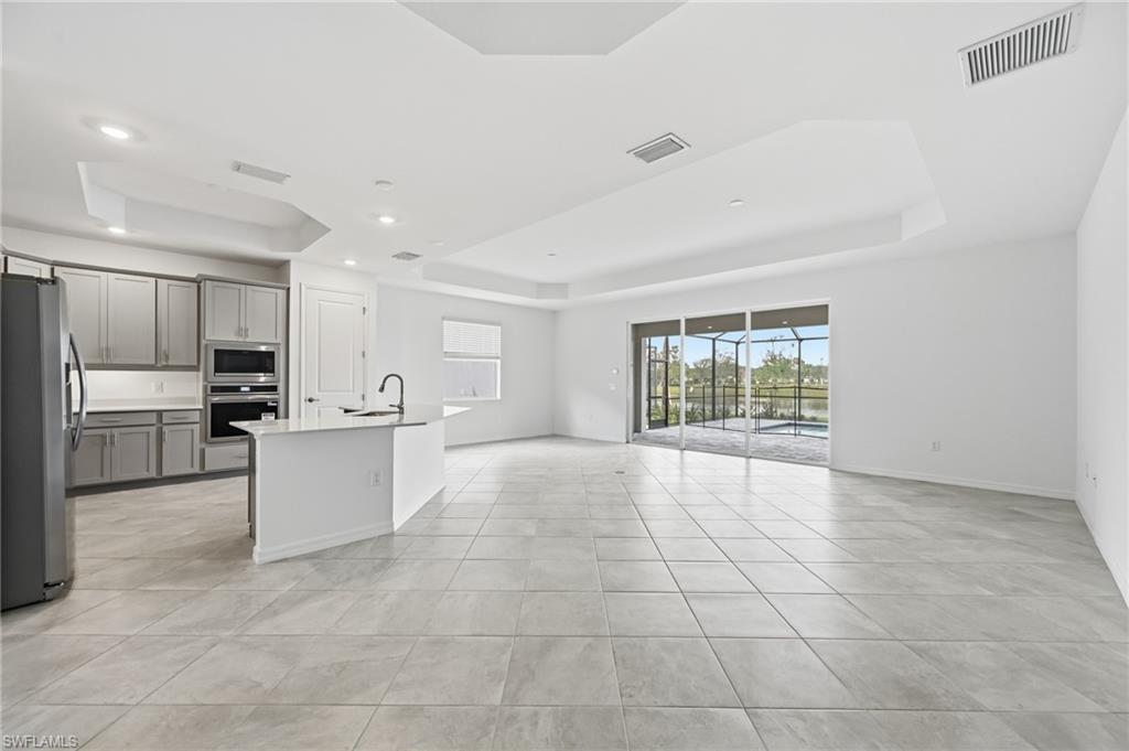 THE NATIONAL GOLF & COUNTRY CLUB AT AVE MARIA - Residential